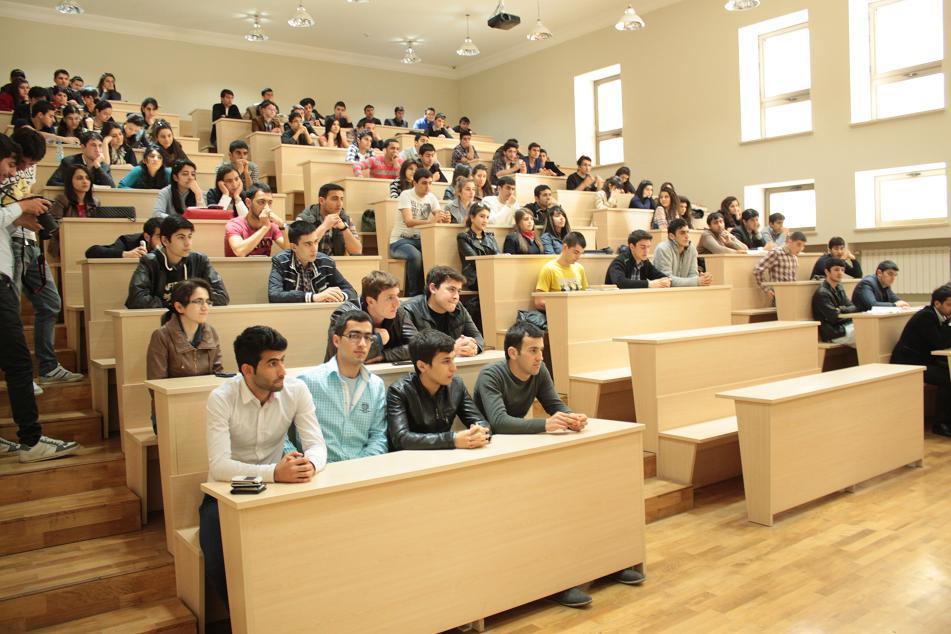 5 universitetin akkreditasiya nəticələri AÇIQLANIB