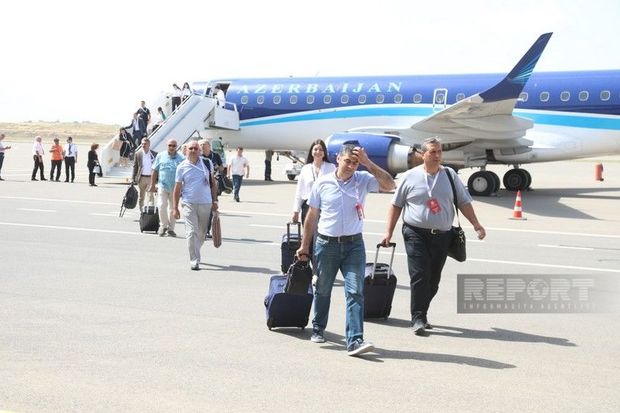 Qlobal Media Forumu iştirakçılarının Şuşaya səfəri başlayıb - FOTO  