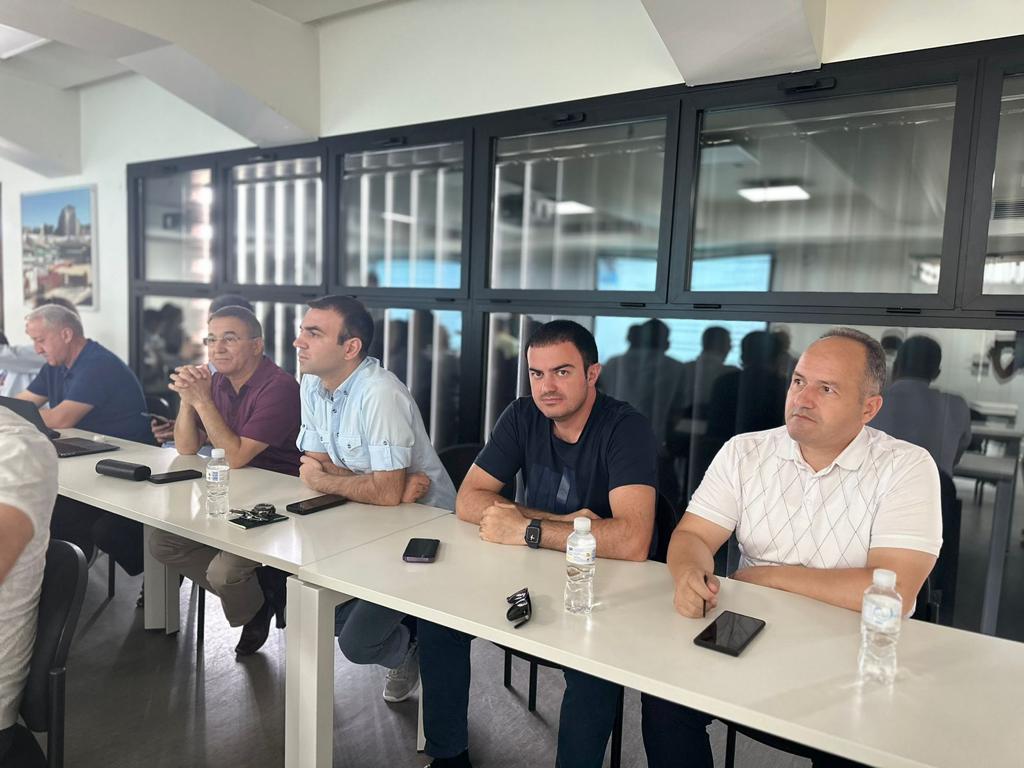 BMU-nun prorektorları İspaniyada təlimdə iştirak edib