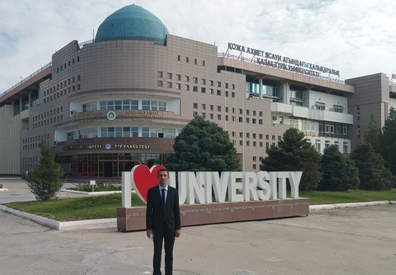 UNEC - in müəllimi mübadilə proqramında iştirak edib