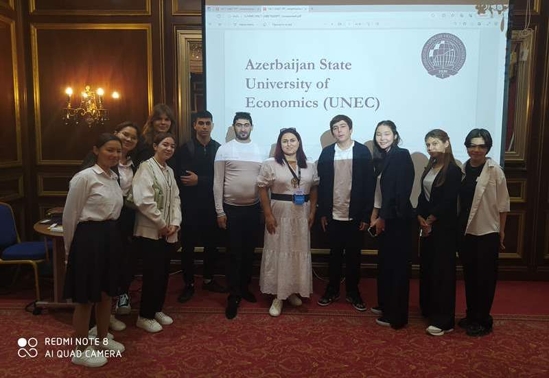 UNEC-in əməkdaşı beynəlxalq təhsil sərgisində iştirak edib