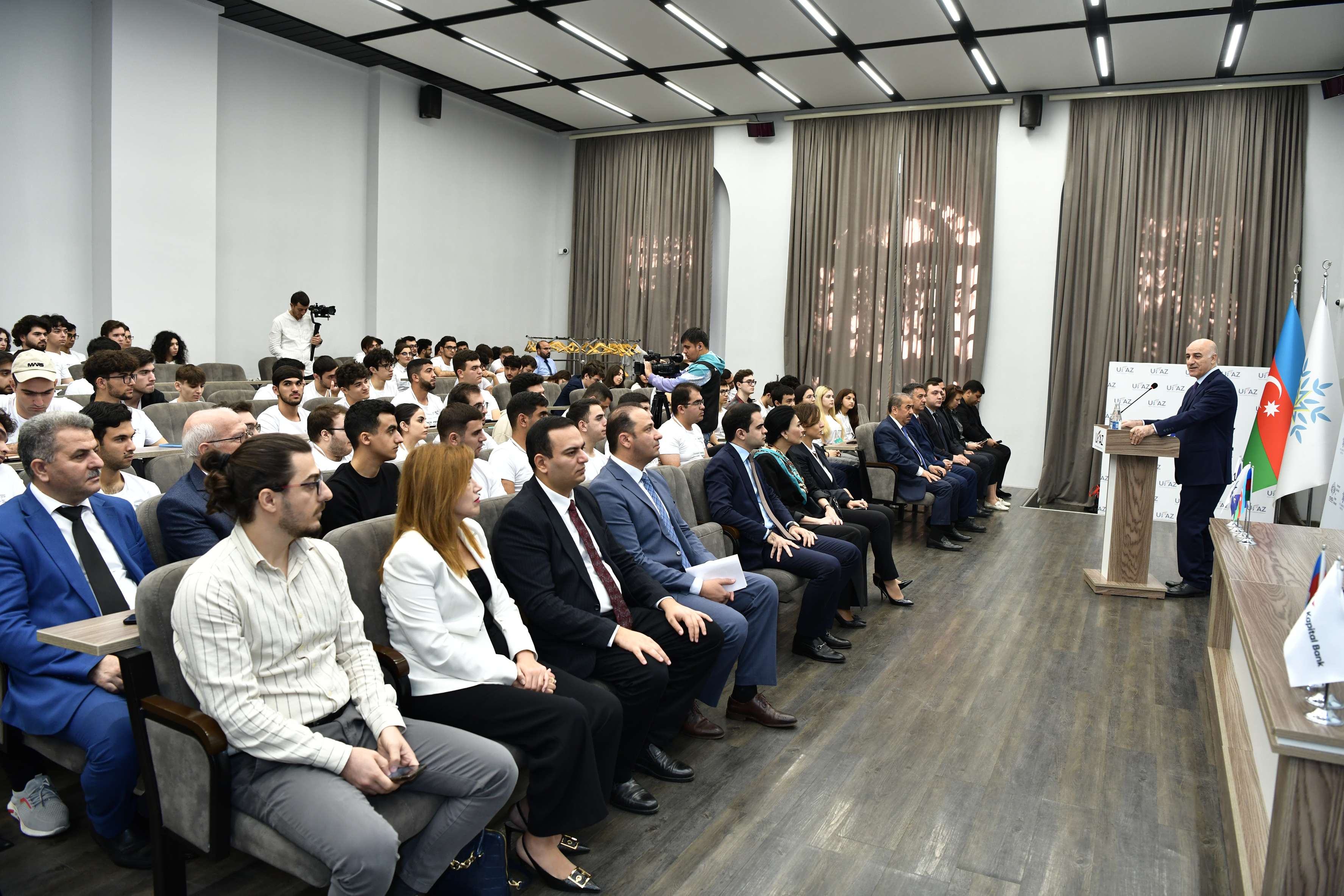 “Heydər Əliyev 100: Mühəndislik hakatonu”