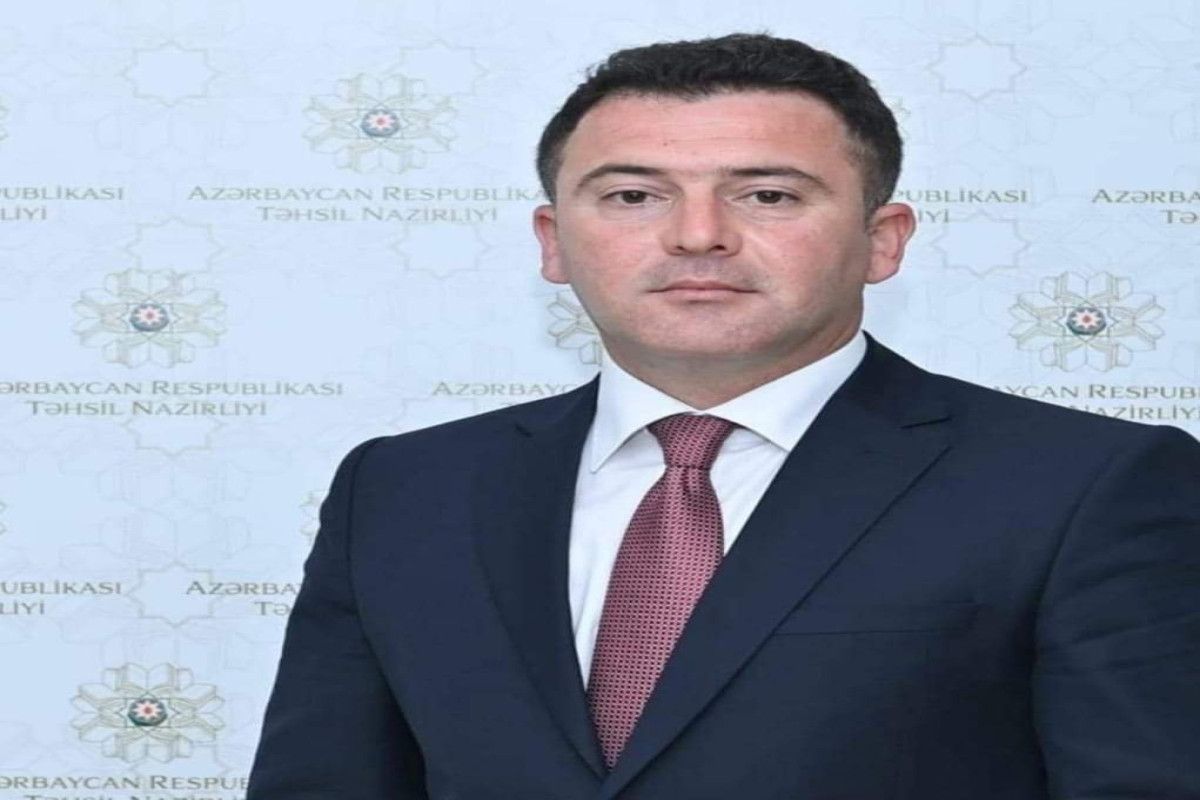 Şagirdi döydüyü iddia edilən idarə müdiri işdən çıxdı
