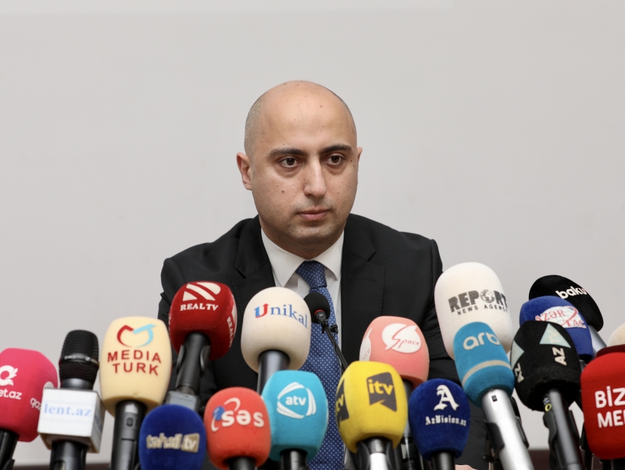 Nazir Qarabağ Universitetinin yaradılmasından danışıb