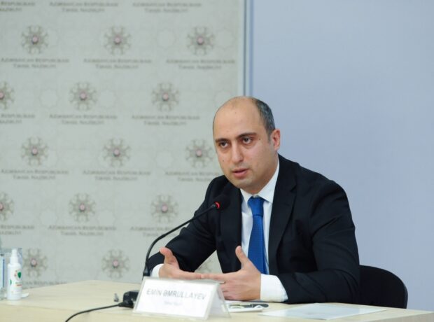 Nazir: Müəllimi işə direktor götürsə daha yaxşı olar 