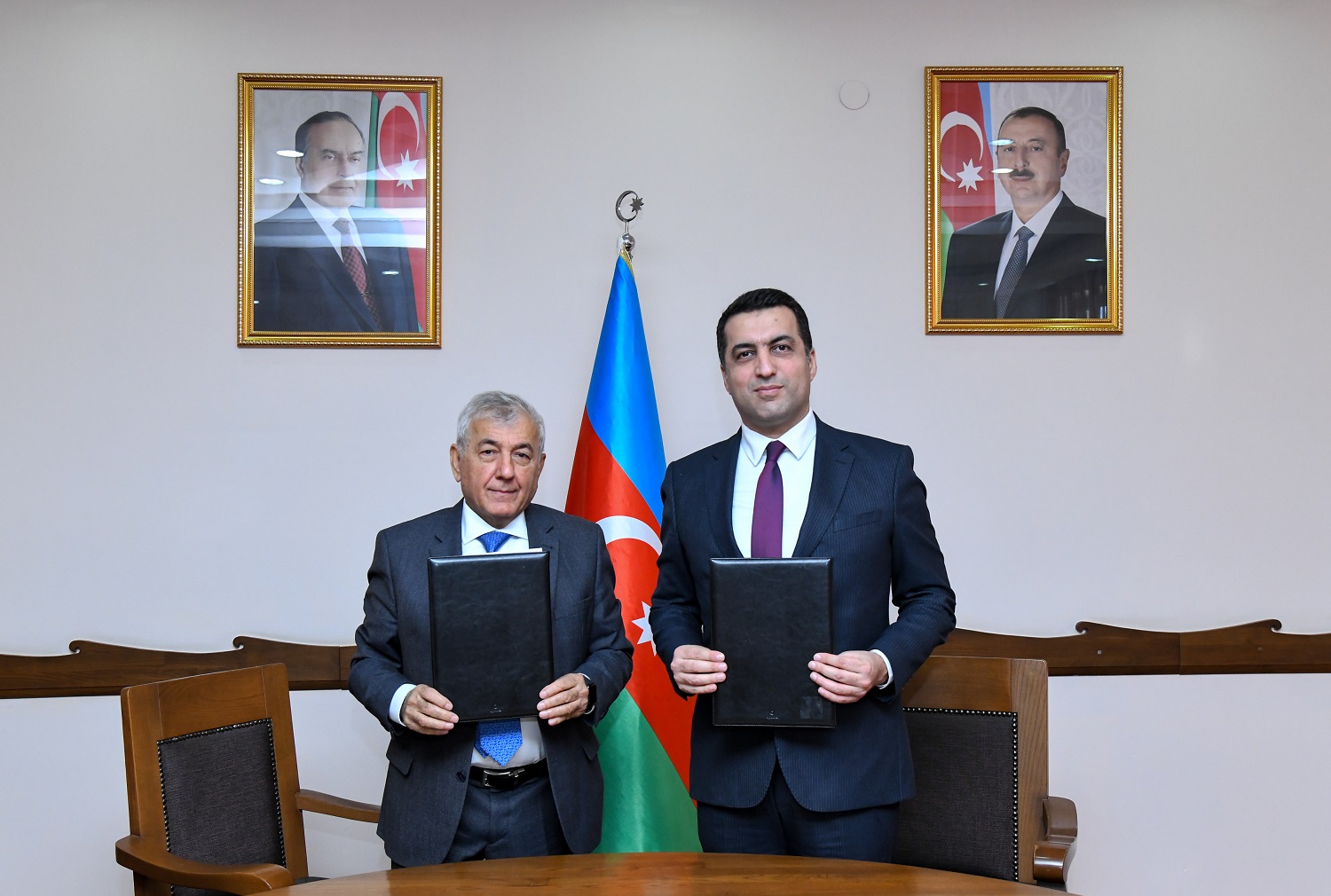 BMU ilə Dövlət Agentliyi arasında sənəd imzalandı