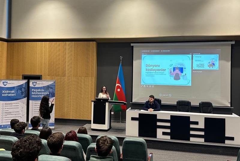 UNEC-də “Proqramlaşdırma sahəsi və karyera imkanları” mövzusunda seminar keçirilib