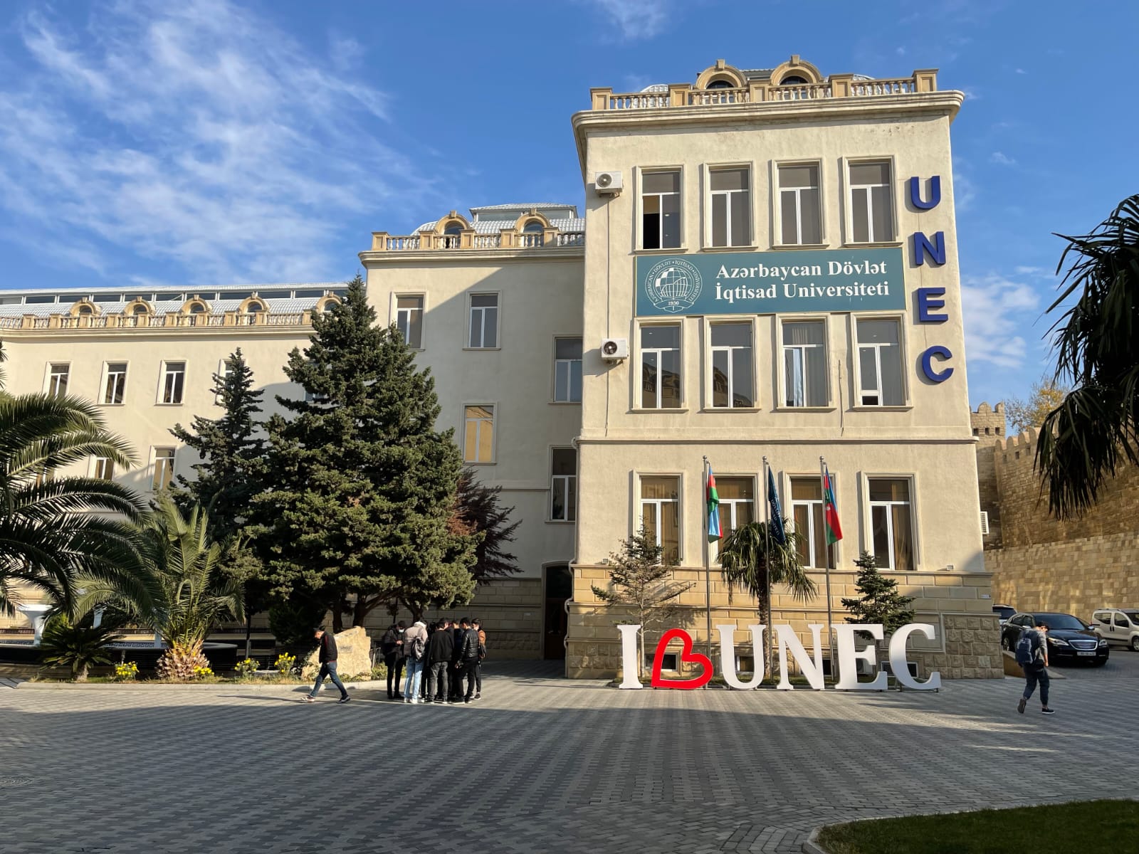 Yeni il öncəsi UNEC tələbələrinə Şad xəbər