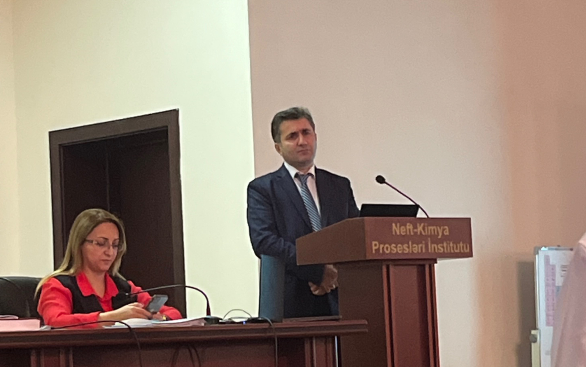 BMU-nun dosenti elmlər doktoru dissertasiya işini uğurla müdafiə edib