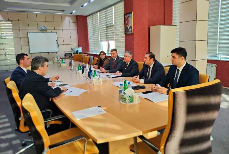 UNEC ilə Dövlət Sosial Müdafiə Fondunun əməkdaşlıq imkanları müzakirə olunub