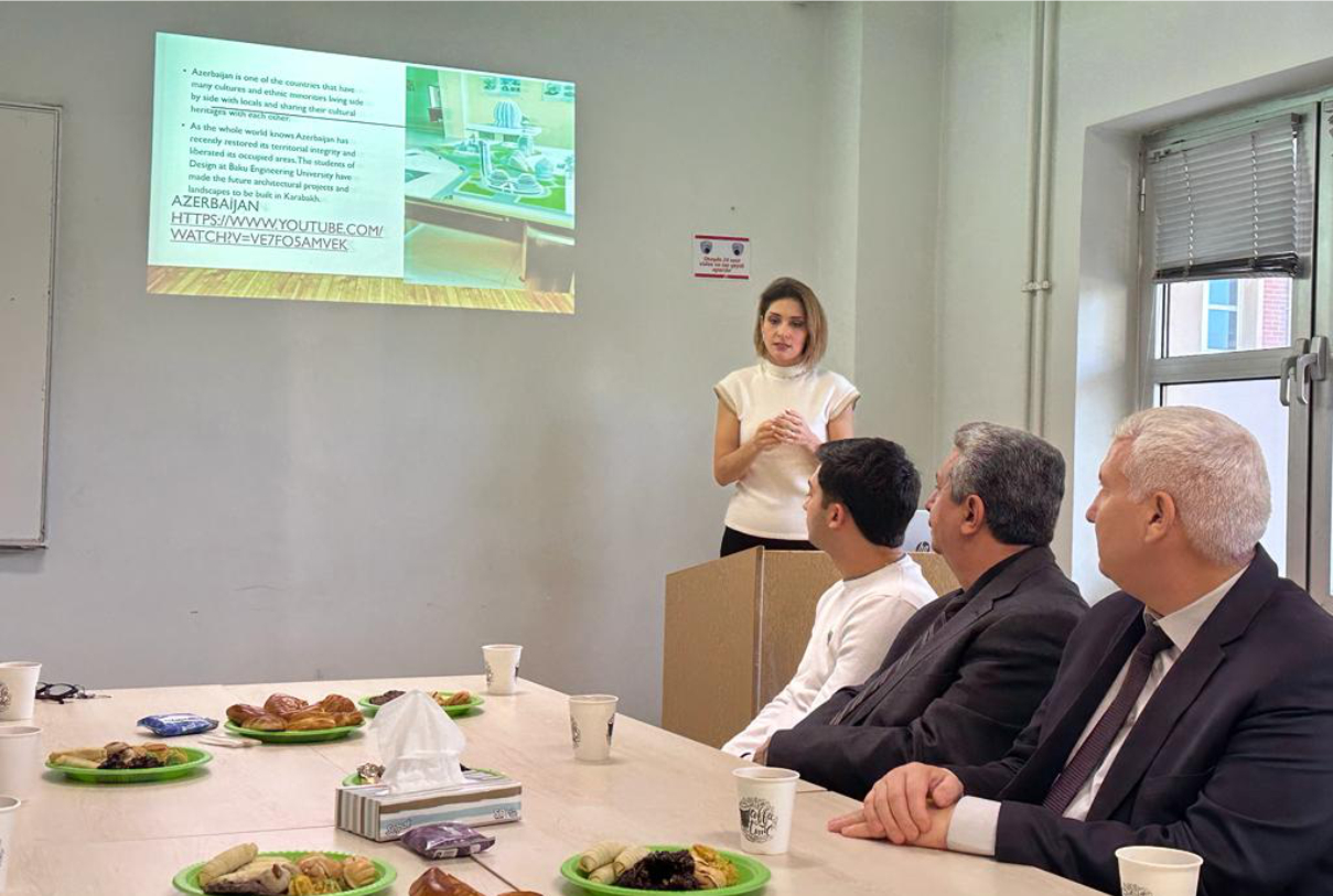 Erasmus+K mübadilə proqramı ilə bağlı tədbir keçirilib