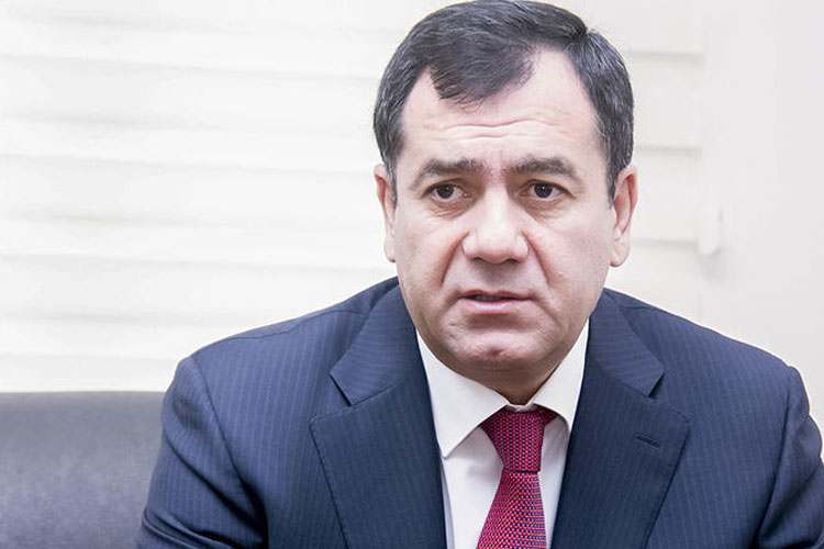Prezidentliyə namizədlər: Qüdrət Həsənquliyevin TƏHSİLİ  
