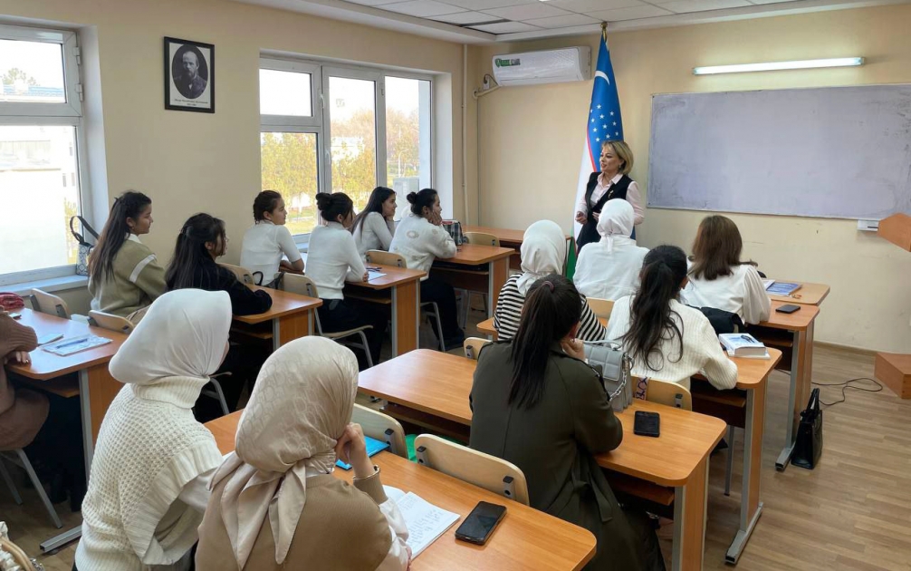 Özbəkistan universitetlərində Azərbaycan dili fənninin tədrisinə başlanılıb