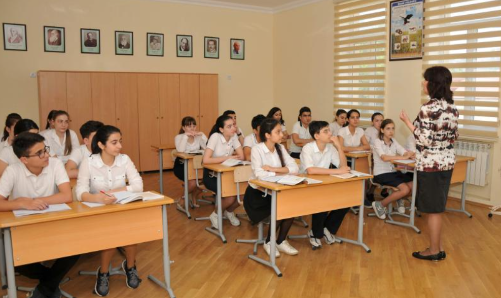 Şagird sayına görə ilk sırada yer alan məktəblər AÇIQLANDI