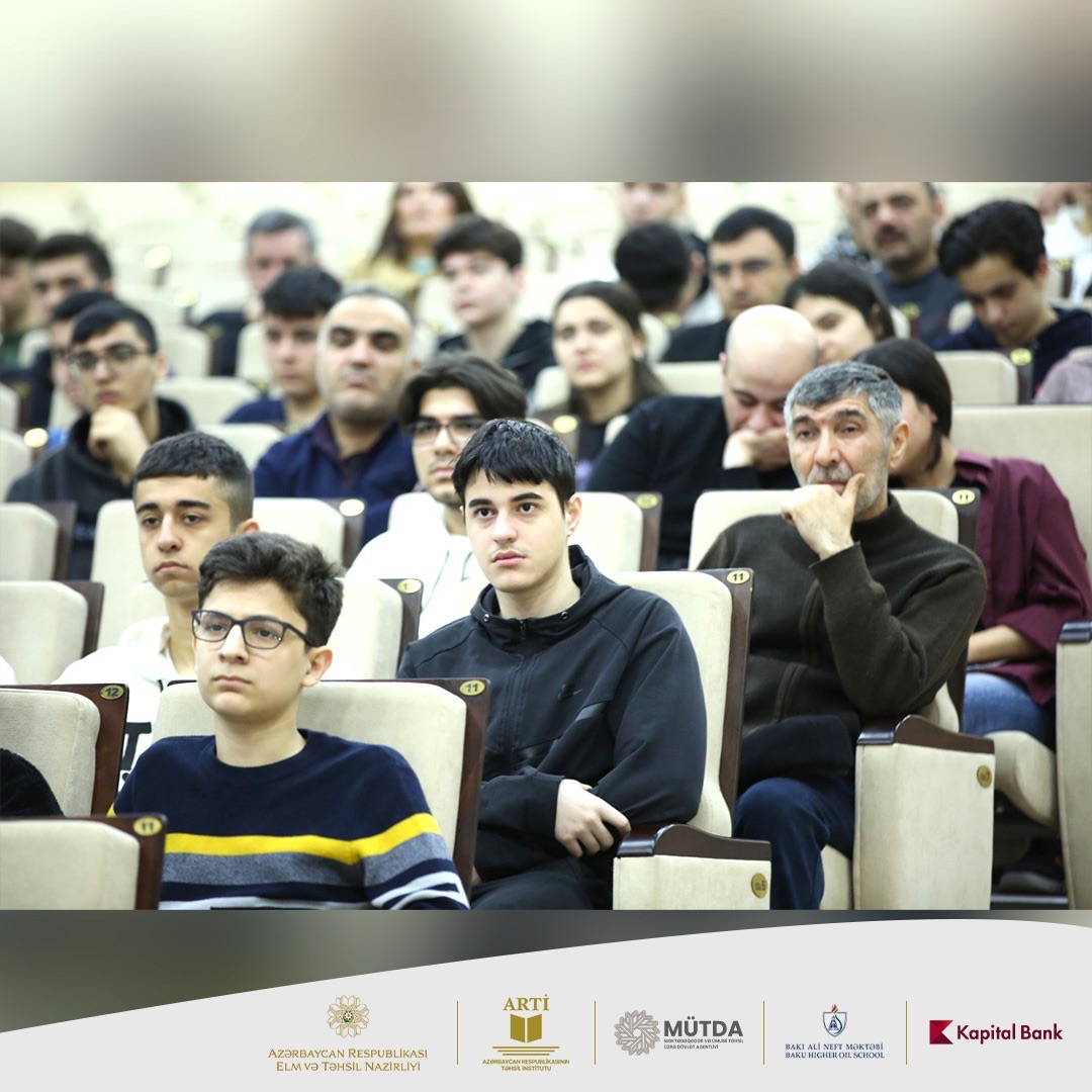 RFO-nun informatika fənni üzrə yarımfinal turu keçirilib