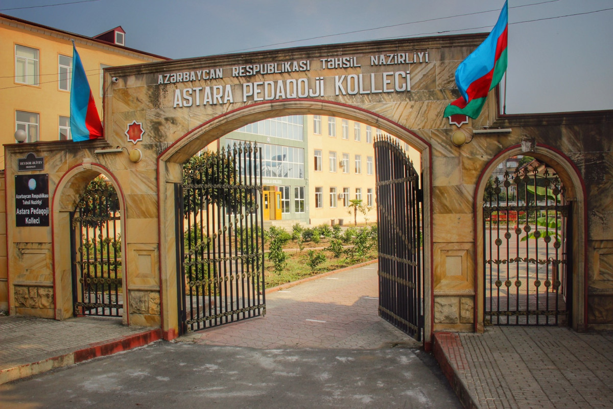 Bu kollecin direktor müavini işdən çıxarılıb