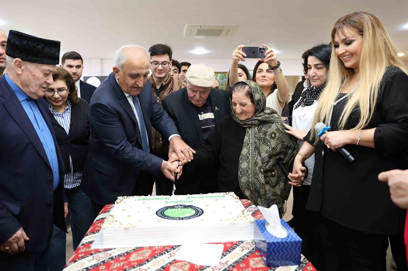UNEC kollektivi bu il də Novruz bayramını ahıl sakinlərlə qeyd etdi