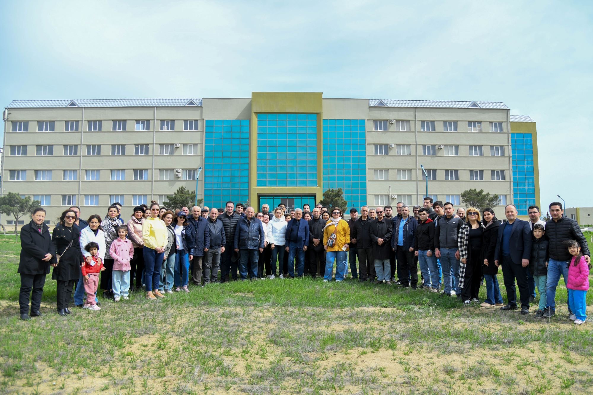  BMU-da “Yaşıl dünya naminə həmrəylik ili” çərçivəsində ağacəkmə aksiyası keçirilib  