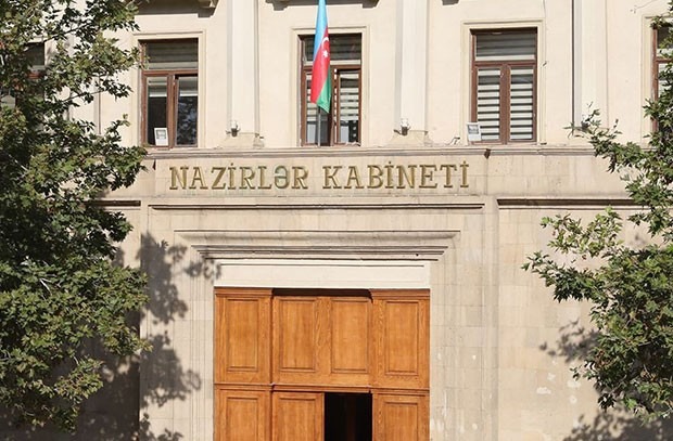 Qəbulu test imtahanı ilə aparılacaq dövlət qulluğu vəzifələrinin sayı artırılıb