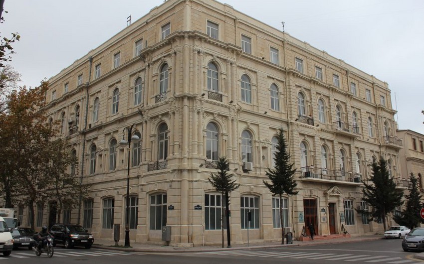  Azərbaycanda bu rektorun səlahiyyət müddəti bitib – Hələlik təyinat yoxdur...   