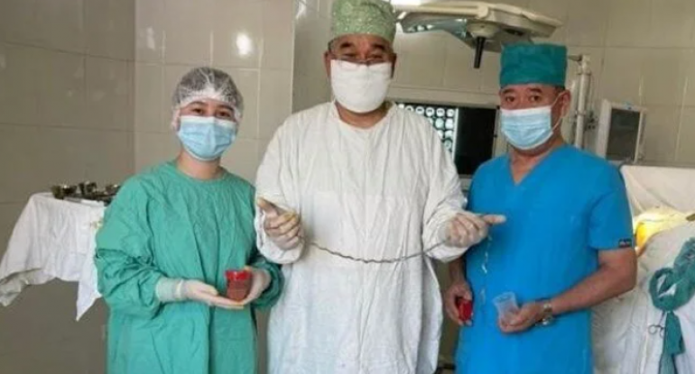 Qırğızıstanda uşağın beynindən saç çıxarıldı 