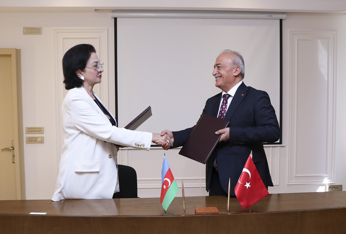 AzMİU və Atatürk Universiteti əməkdaşlıq edəcək
