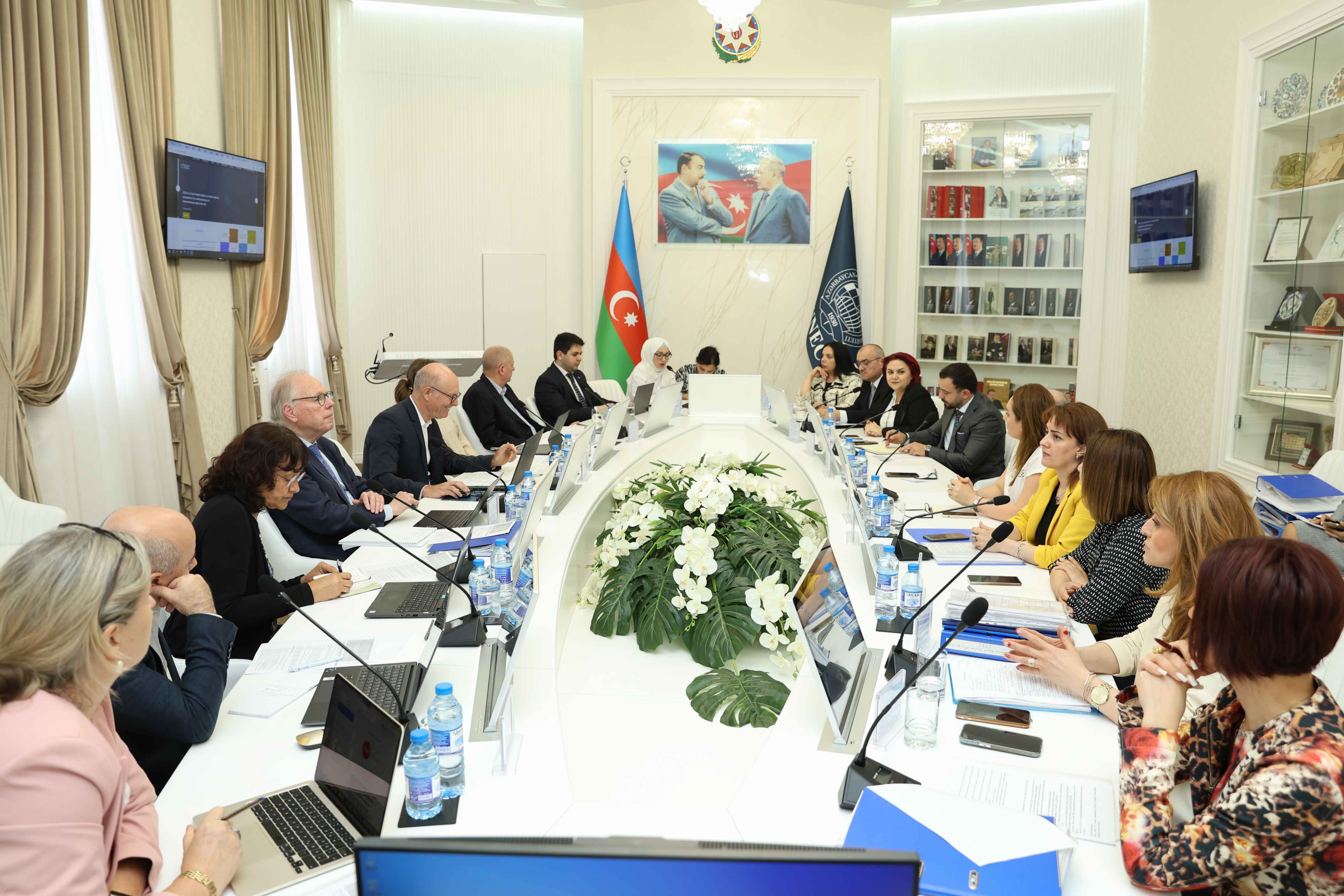 Beynəlxalq akkreditasiya qurumunun ekspertləri UNEC-də səfərdədir