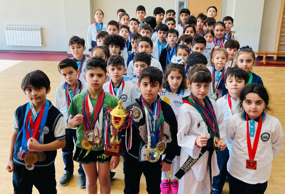 Paytaxt məktəbliləri idman yarışlarında 4944 medal qazanıb
