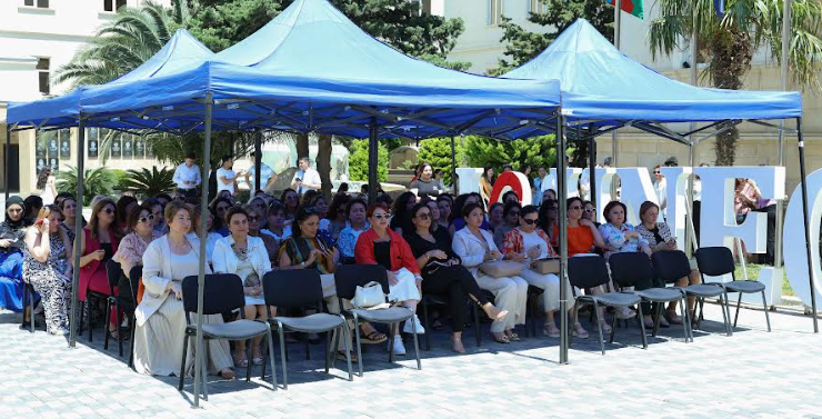 UNEC 94 yaşını qeyd edib