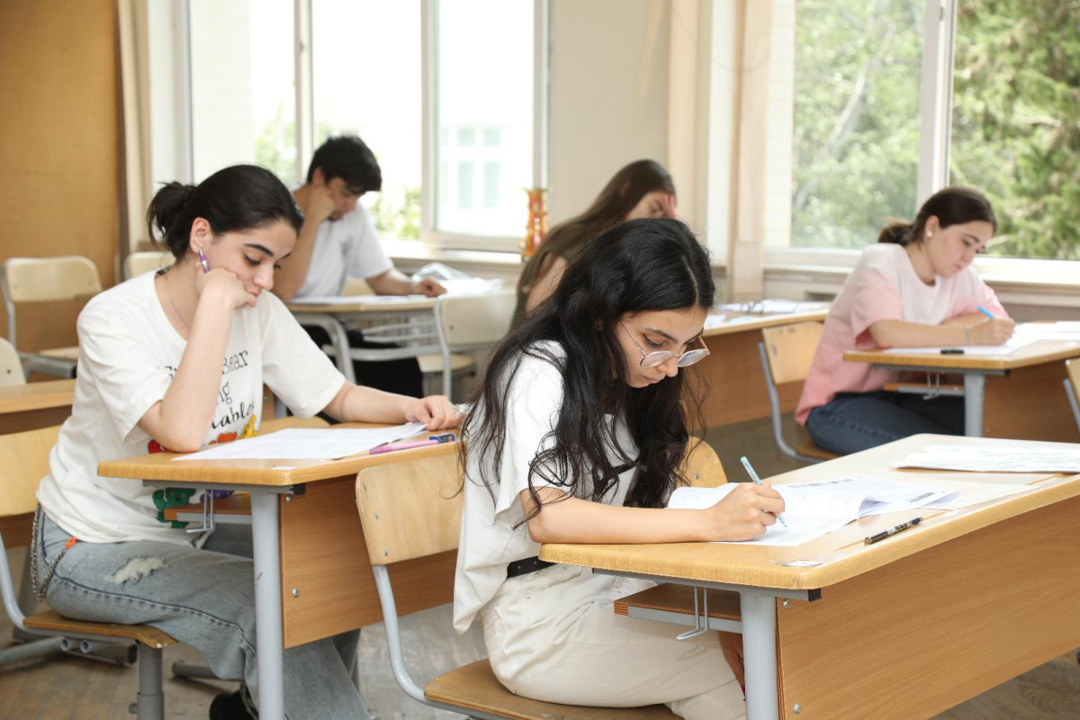 İmtahanda 600-dən yüksək bal toplayan tələbələr bu universiteti seçiblər 