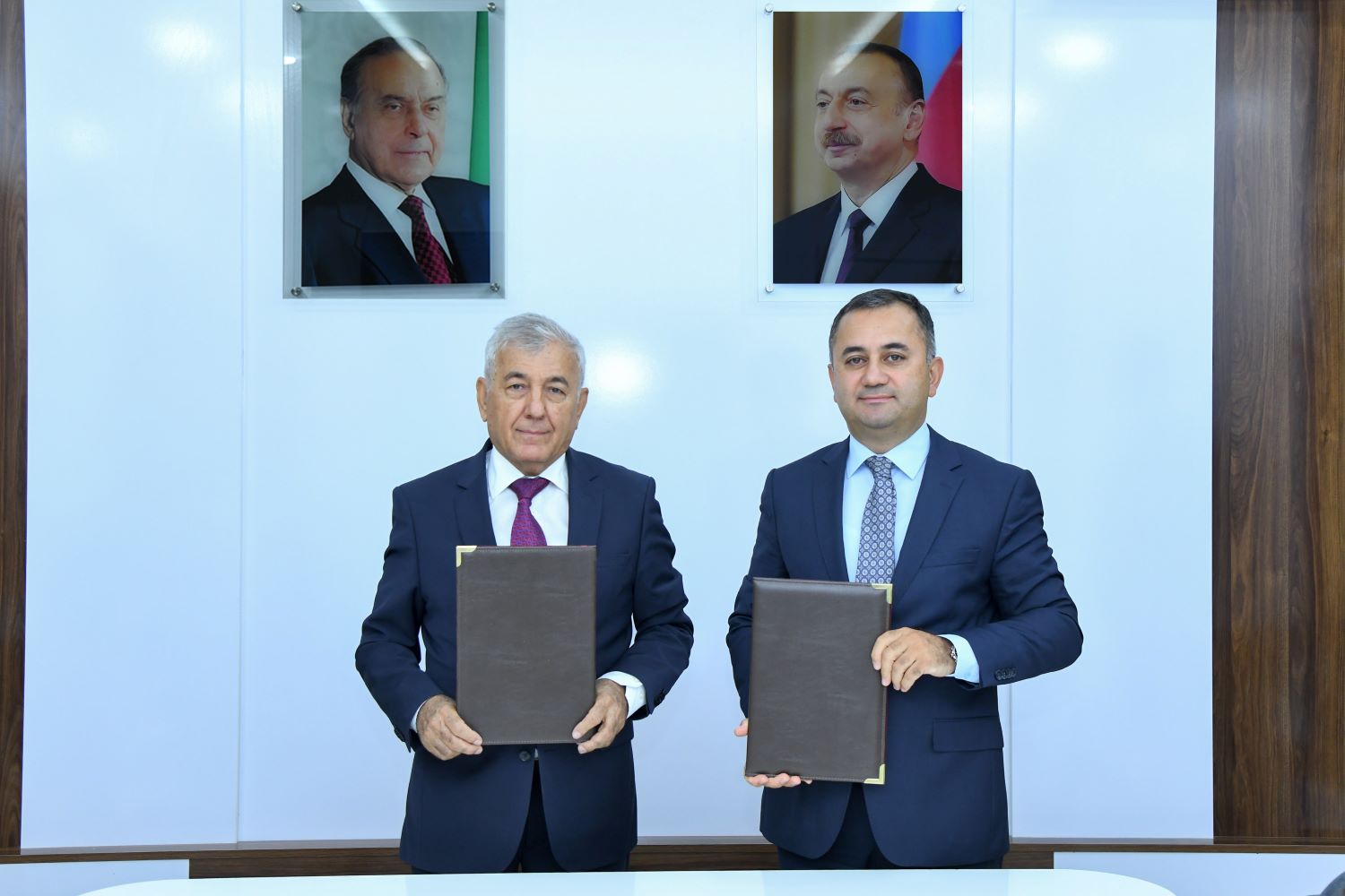 Bakı Mühəndislik Universitetinin tələbələrinə də kart veriləcək 