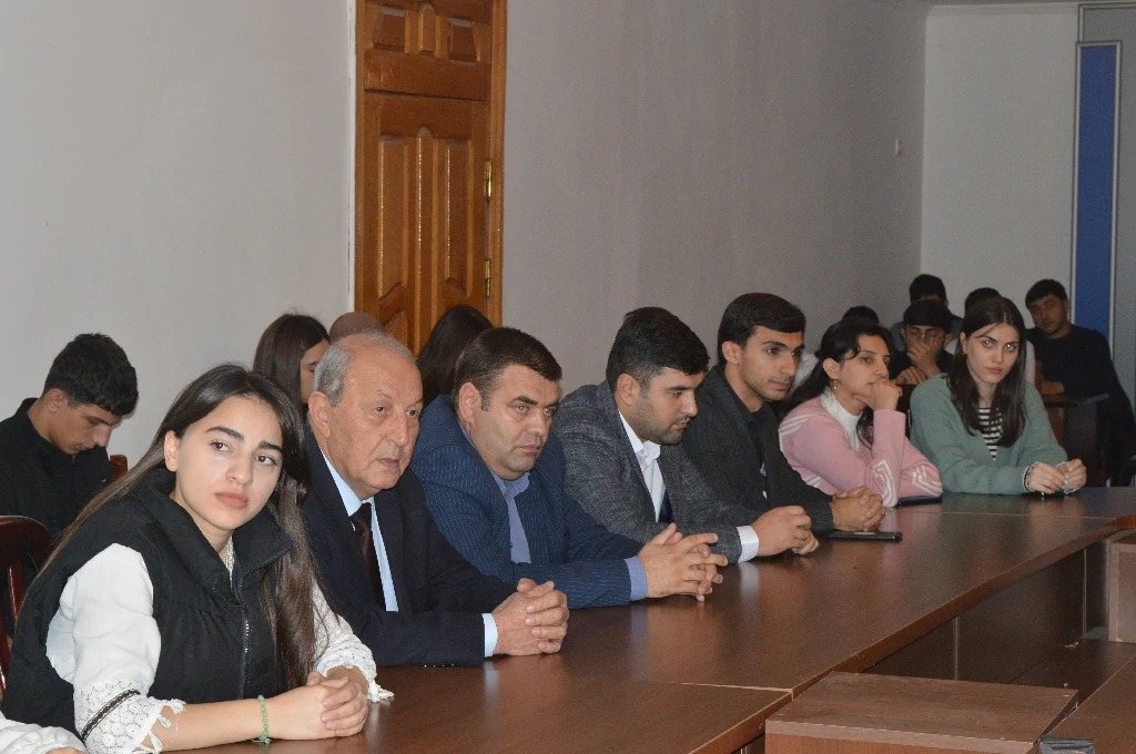 MDU-da Müstəqilliyin Bərpası Gününə həsr olunmuş elmi-praktiki SEMİNAR