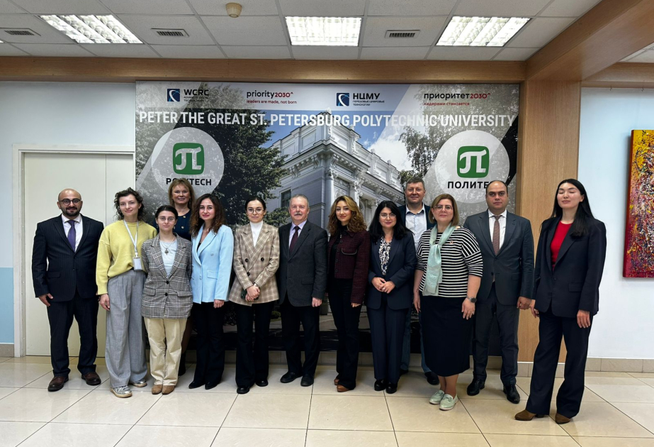 BMU Sankt-Peterburqdakı universitetlərlə əməkdaşlıq imkanlarını müzakirə edib