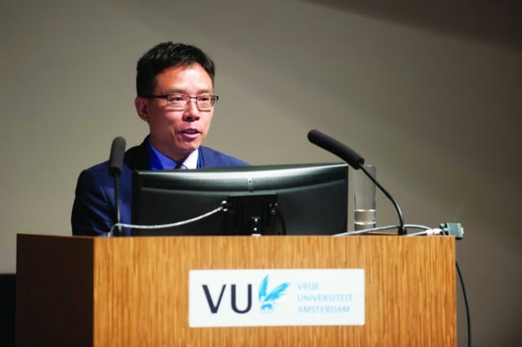 Honq-Konq Universitetinin professoru: &ldquo;Yaşıl enerji" ilə bağlı daha çox infrastruktura ehtiyac var&rdquo;
