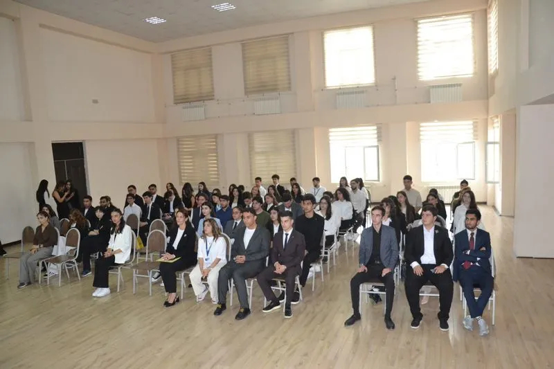 Gənc diplomatlar üçün &ldquo;Yaşıl dünya naminə simulyasiya konfransı&rdquo;