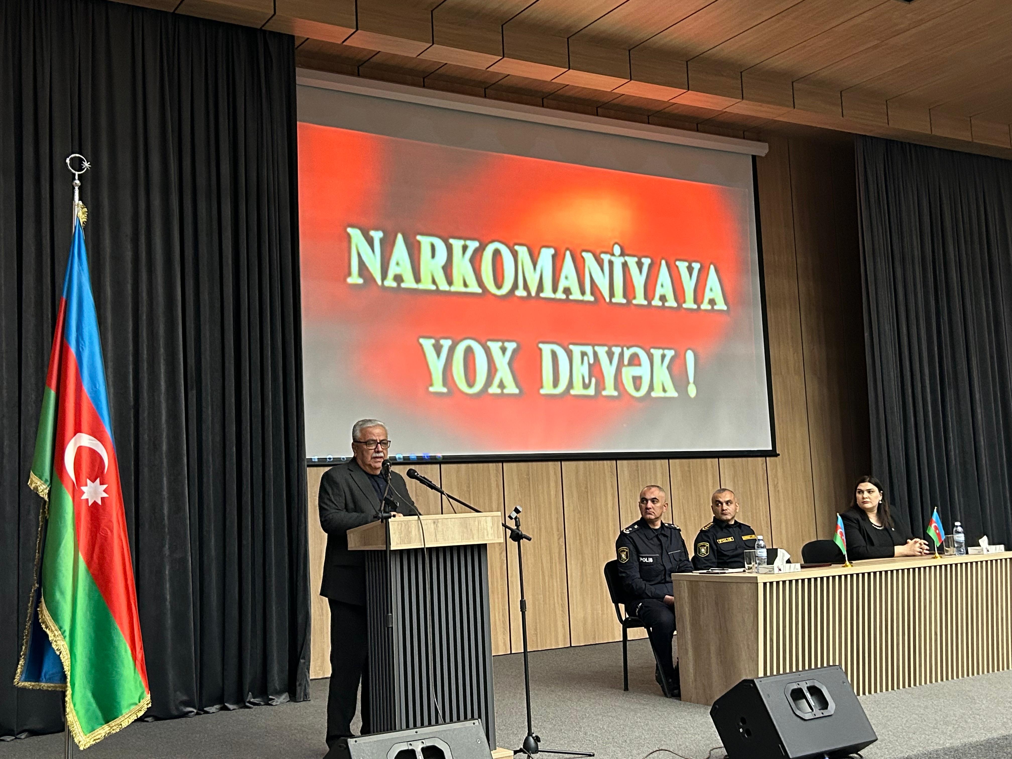 Şuşada ilk dəfə şagirdlərlə maarifləndirmə tədbiri keçirilib