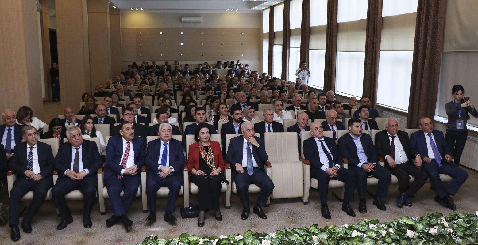 AzMİU-da Məzun Assosiasiyası yaradıldı: 50 illik yubiley ərəfəsində tarixi görüş&nbsp;