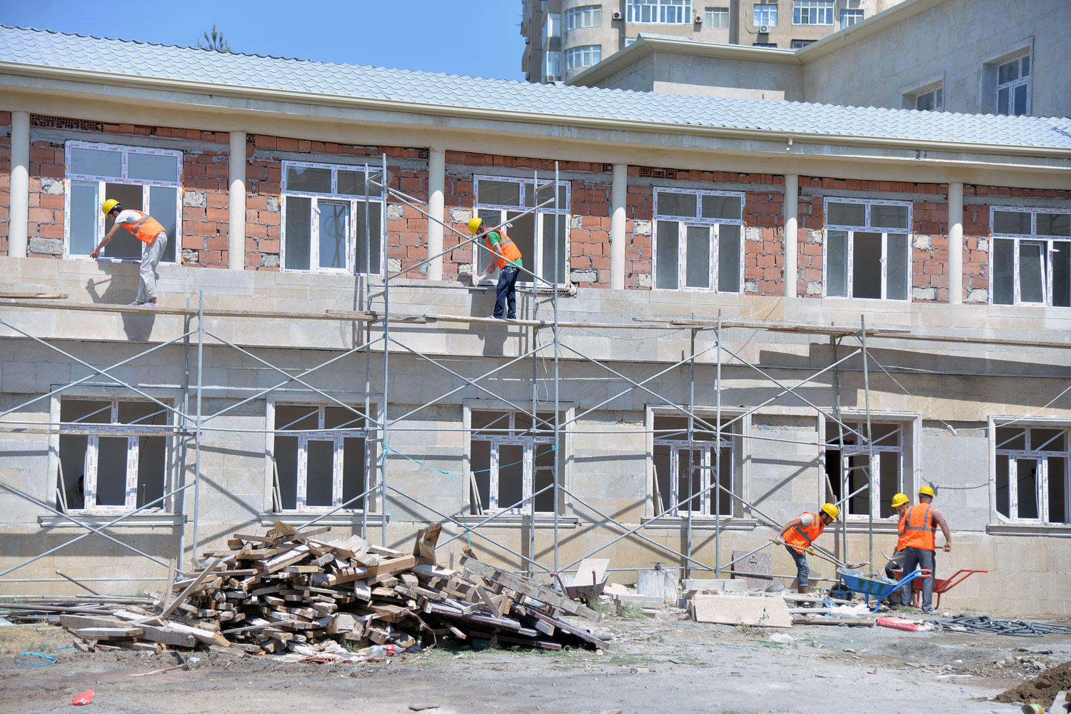 Bu il 27 məktəbin təmir və tikintisinin başa çatdırılacaq
