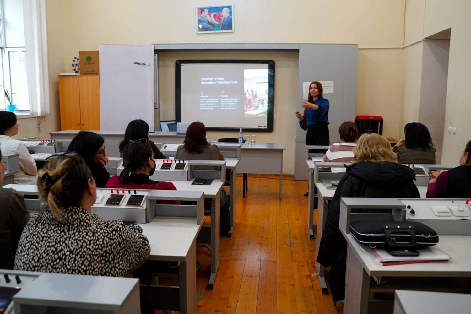 "Sinifdən liderliyə: tədrisdə innovativ yanaşmalar" mövzusunda təlim 