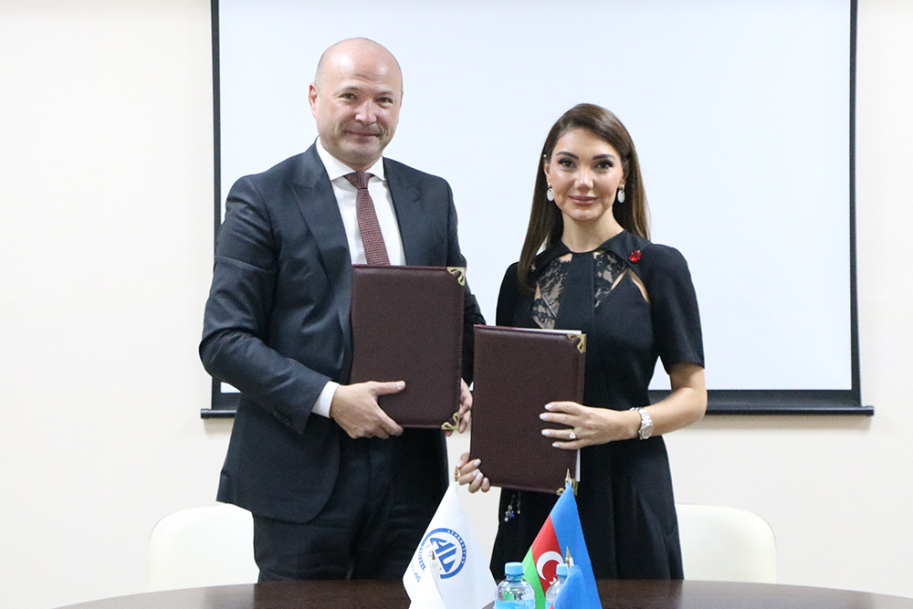 Azərbaycan Universiteti ilə QS Agentliyi arasında əməkdaşlıq müqaviləsi imzalanıb