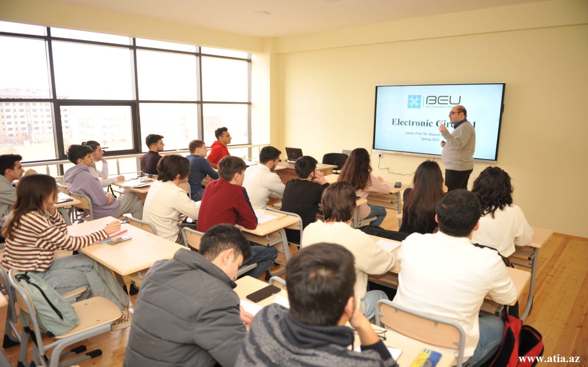 Universitetlərdə dərslər&nbsp;BAŞLADI