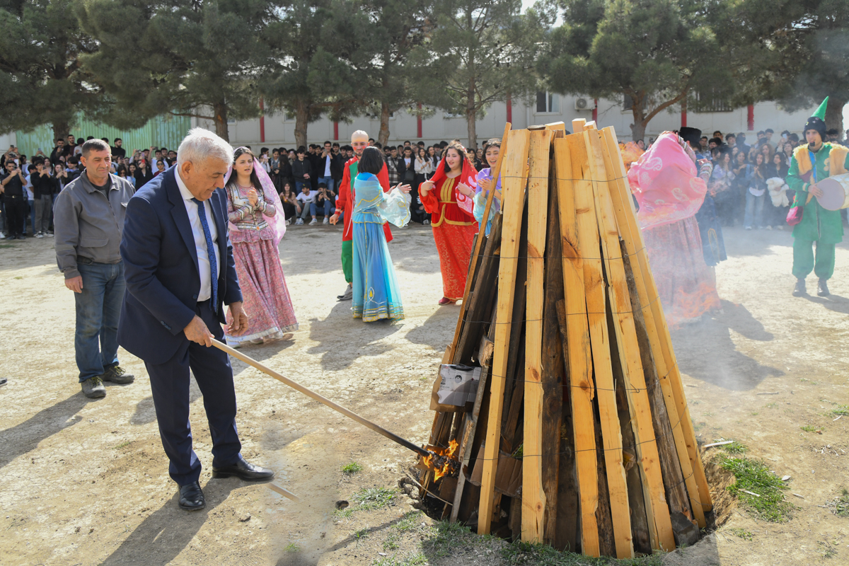 Bakı Mühəndislik Universitetində Novruz şənliyi keçirilib - FOTO