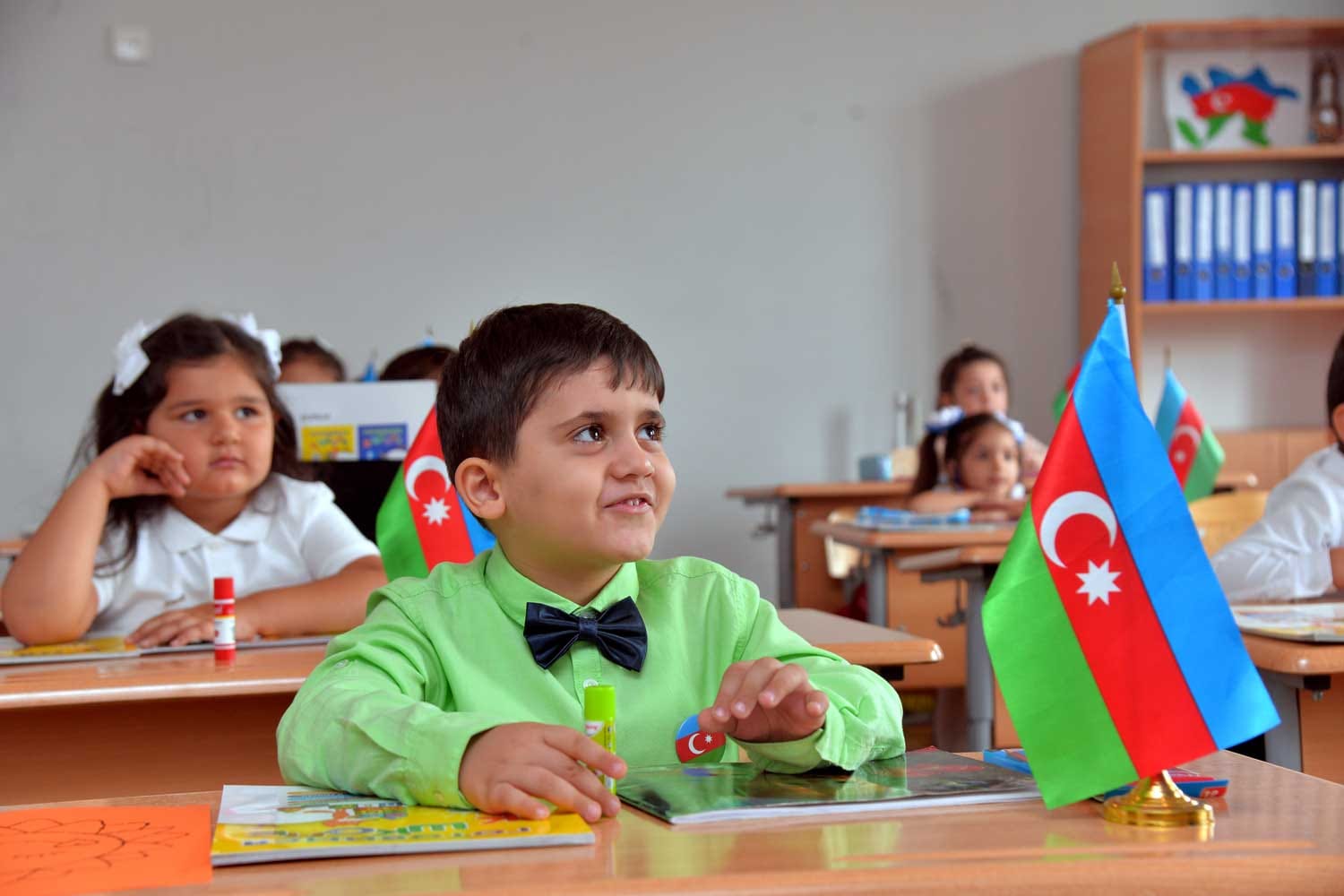 Birinci siniflərə şagird qəbulu BAŞLADI