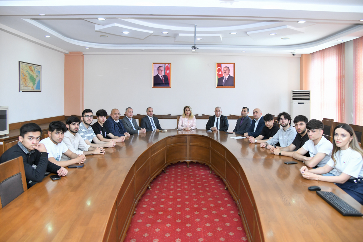 BMU ilə UNEC birgə elmi seminar keçirib