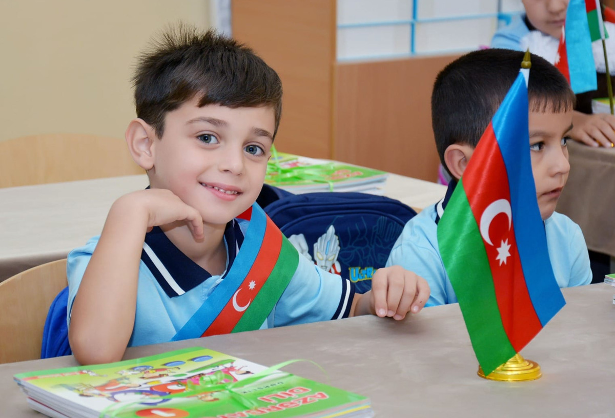 Valideynlərin nəzərinə! - Məktəb və müəllim seçimini ləğv etmək olar