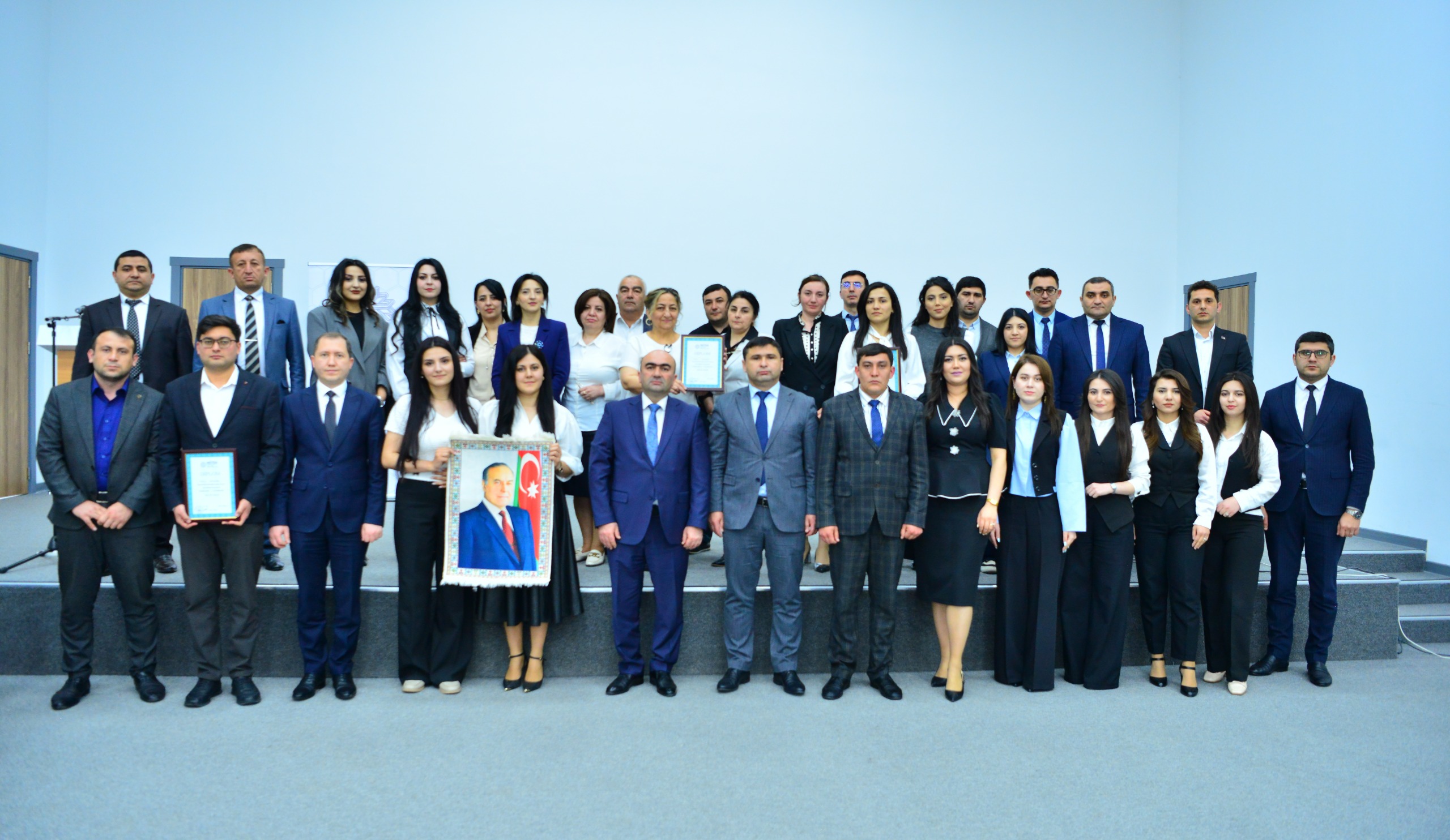 Qazax-Tovuz Regional Təhsil İdarəsinin təşkilatçılığı ilə intellektual yarış 