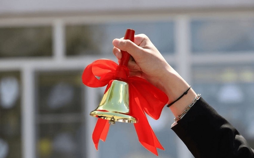 308 nömrəli məktəbdə "Son zəng"lə bağlı iddialara aydınlıq gətirilib