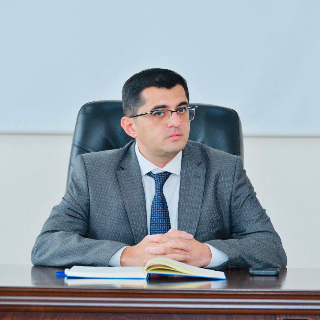 Universitetlərinin sənaye gəlirinin zəif olmasının səbəbləri açıqlanıb