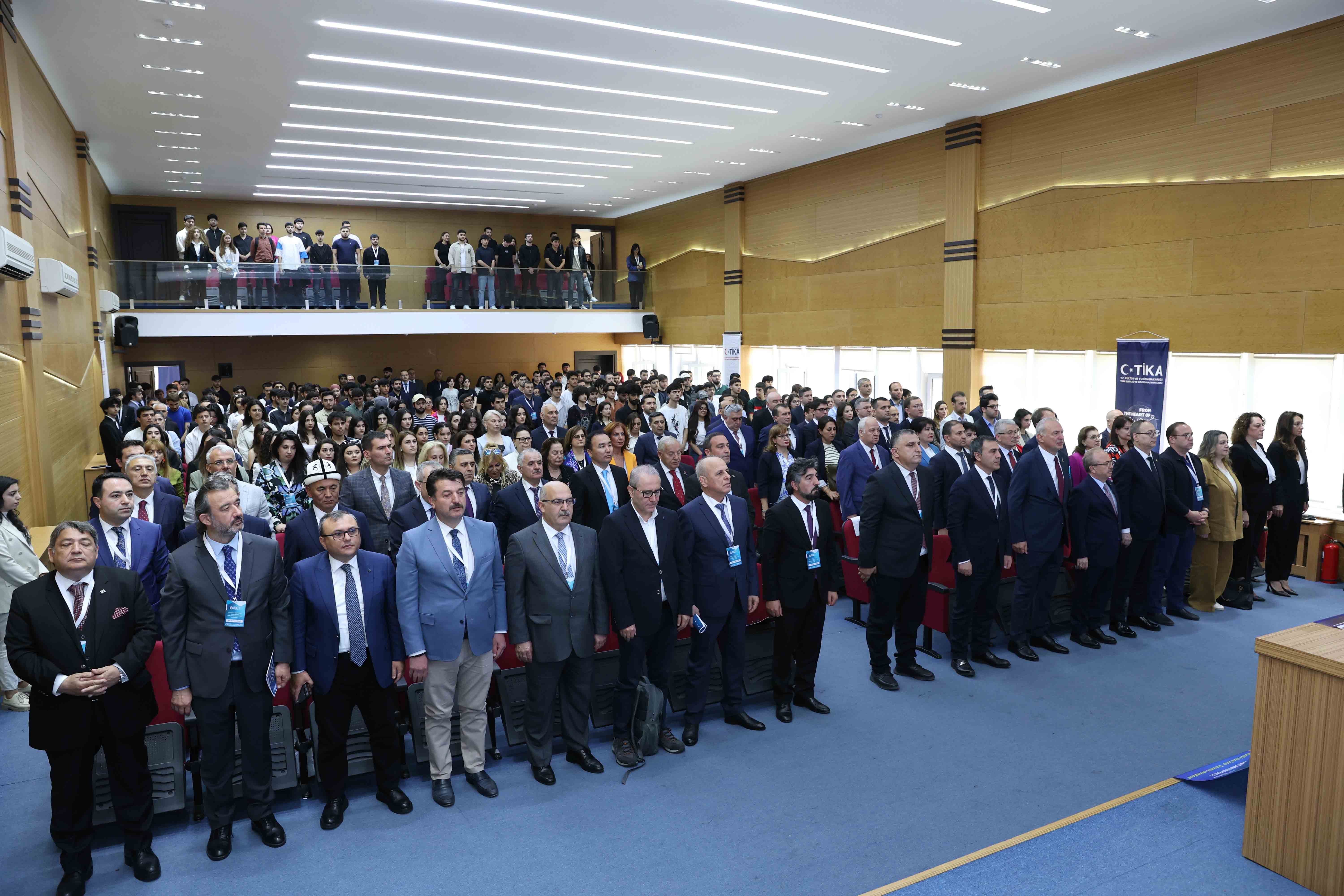 UNEC-də Beynəlxalq Türk Dünyası İqtisad konfransı öz işinə başlayıb