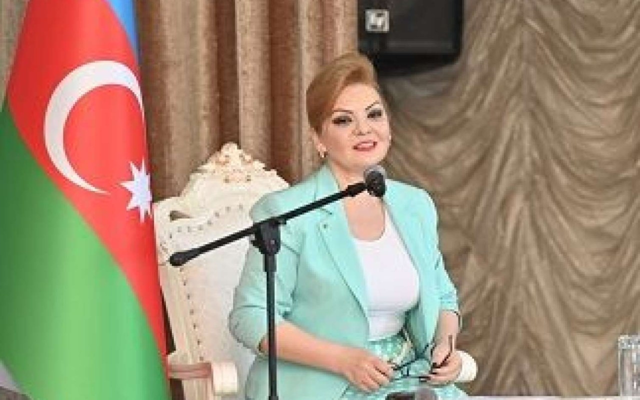 Səsyazısı yayılan məktəb direktoru kimdir...